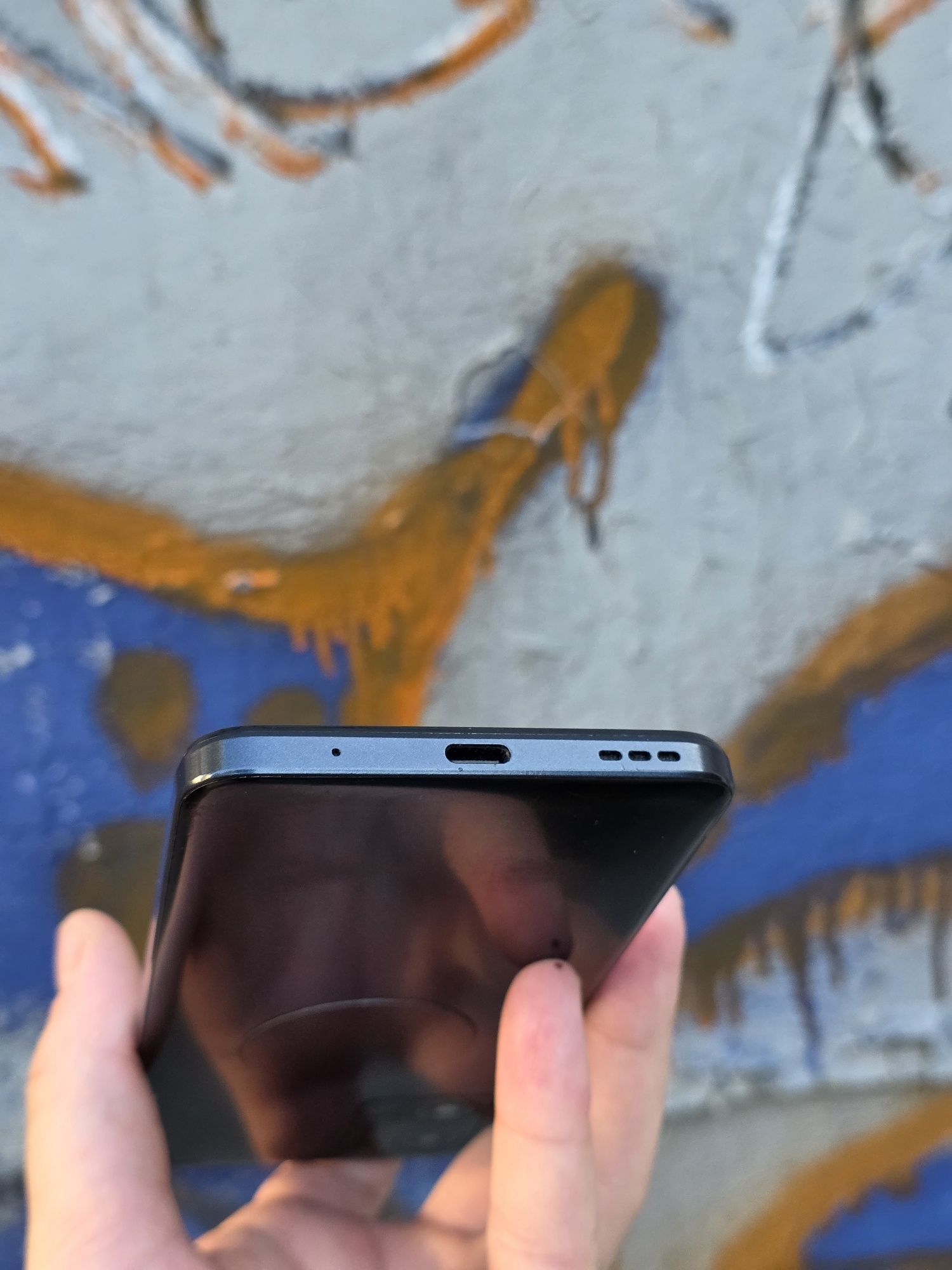 Телефон Motorola e13 4/64