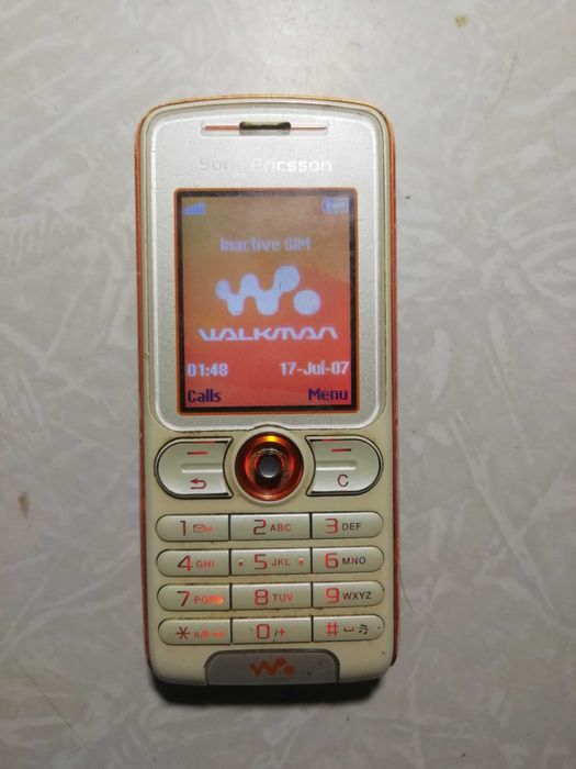 Sony ericsson w200i