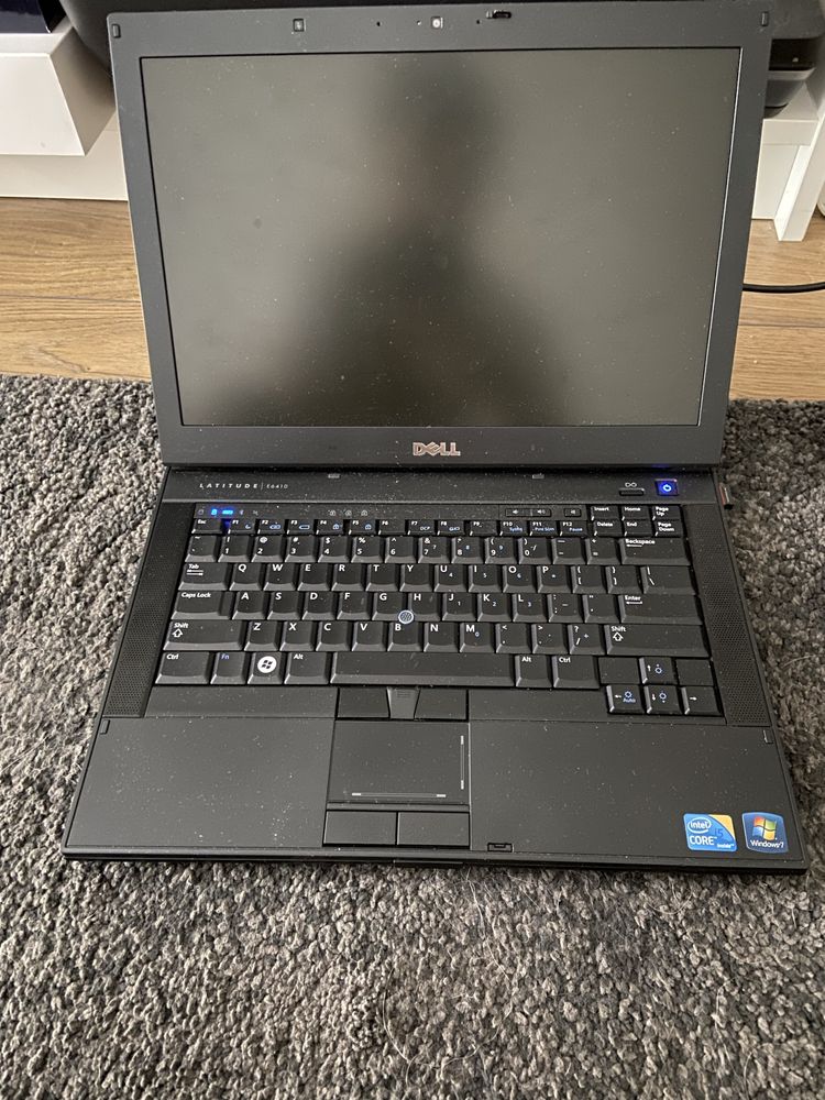 Stary laptop dawno nieużywany