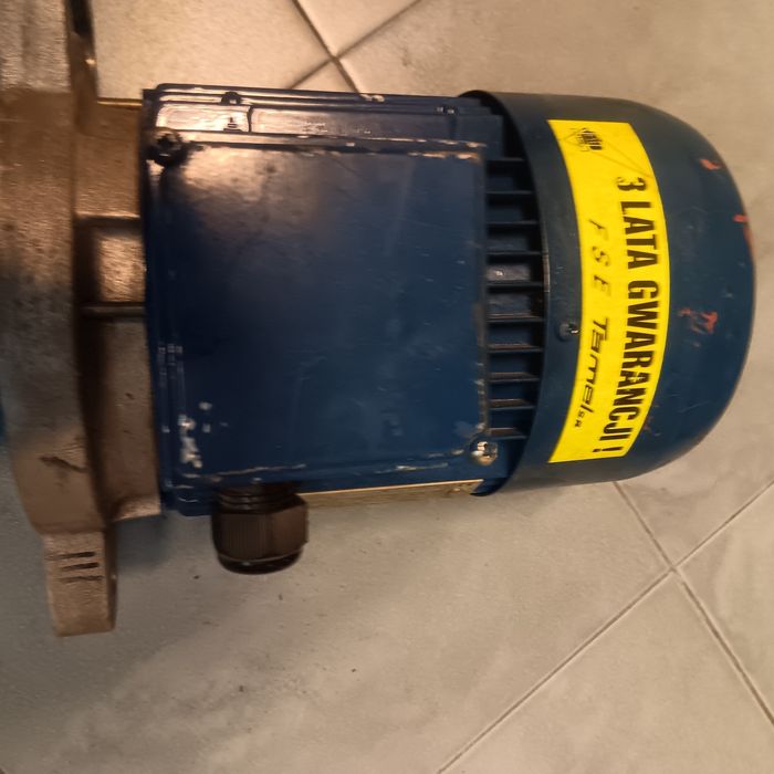 Silnik elektryczny 750W