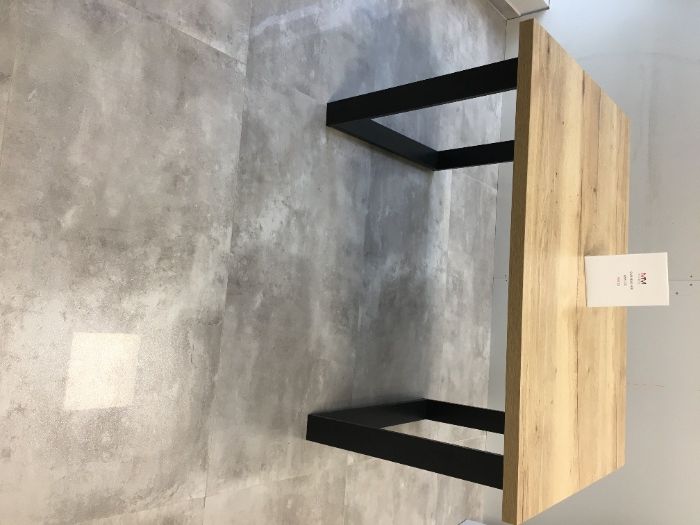 Stół przykładowy industrialny Halifax 88cmX120cm  .