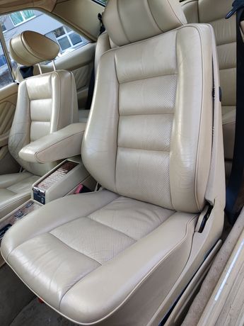 Mercedes 126 SEC coupe wnętrze tapicerka kremowa banan