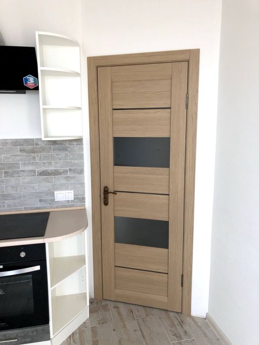 Продаємо та встановлюємо міжкімнатні та вхідні двері!