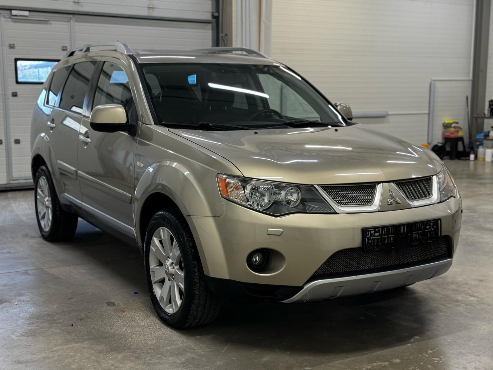 Mitshubishi Outlander 2008r 2.2 disel 190 km