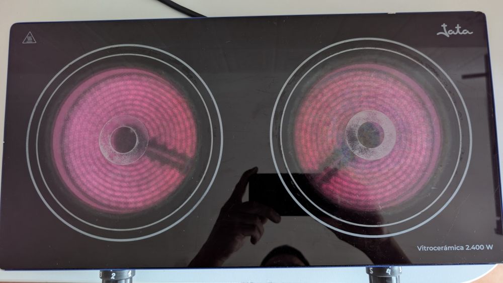 Fogão eléctrico em vitrocerâmica V142
