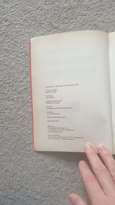 Książka ,,pierwsza osoba liczby mnogiej,,