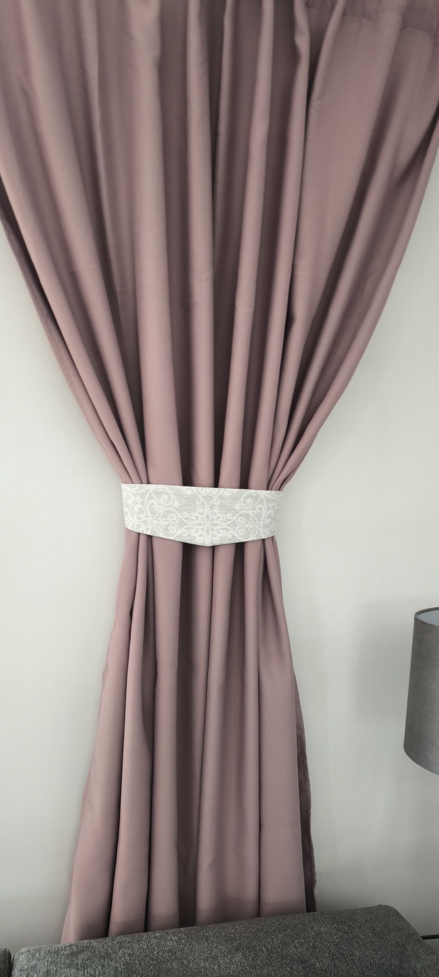 2 Zasłony 200/280 cm + gratis 5 poszewek na poduszki