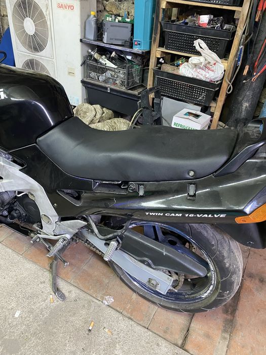 Kawasaki zzr 600 zzr 400 пластик обвес