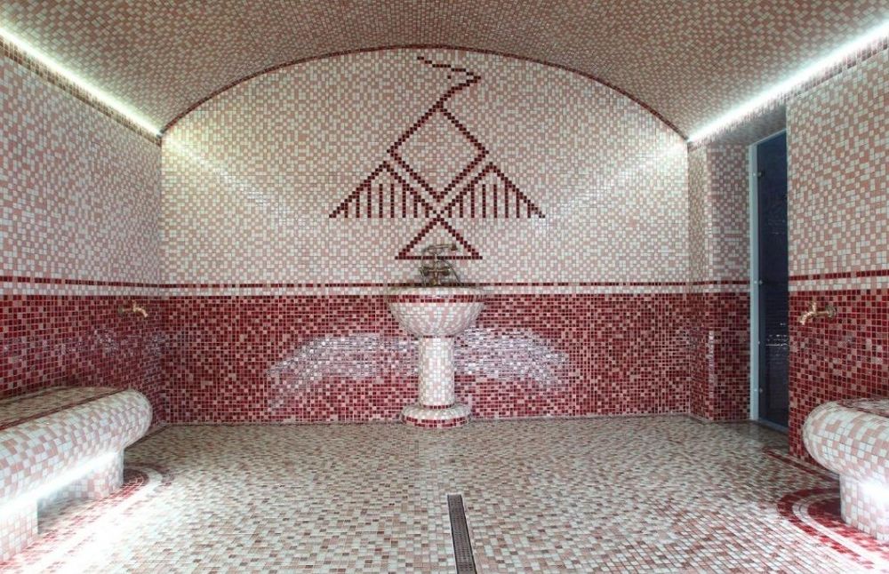 Терміново Котедж у Поляниці -Фенікс- (Буковель)