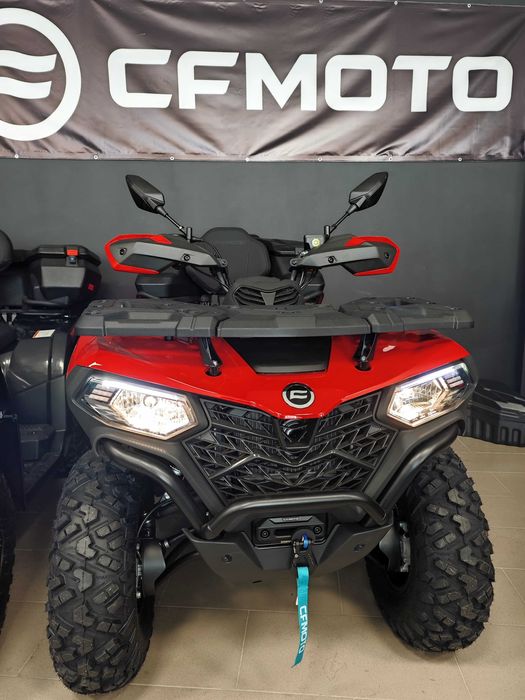 CF MOTO 520 L EPS wspomaganie FV Leasing, czerwony / pomarańczowy