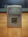 Зажигалка бензиновая Zippo в отличном состоянии