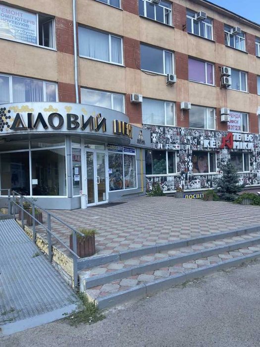 Оренда приміщення під офіс ДЦ "Вулик"