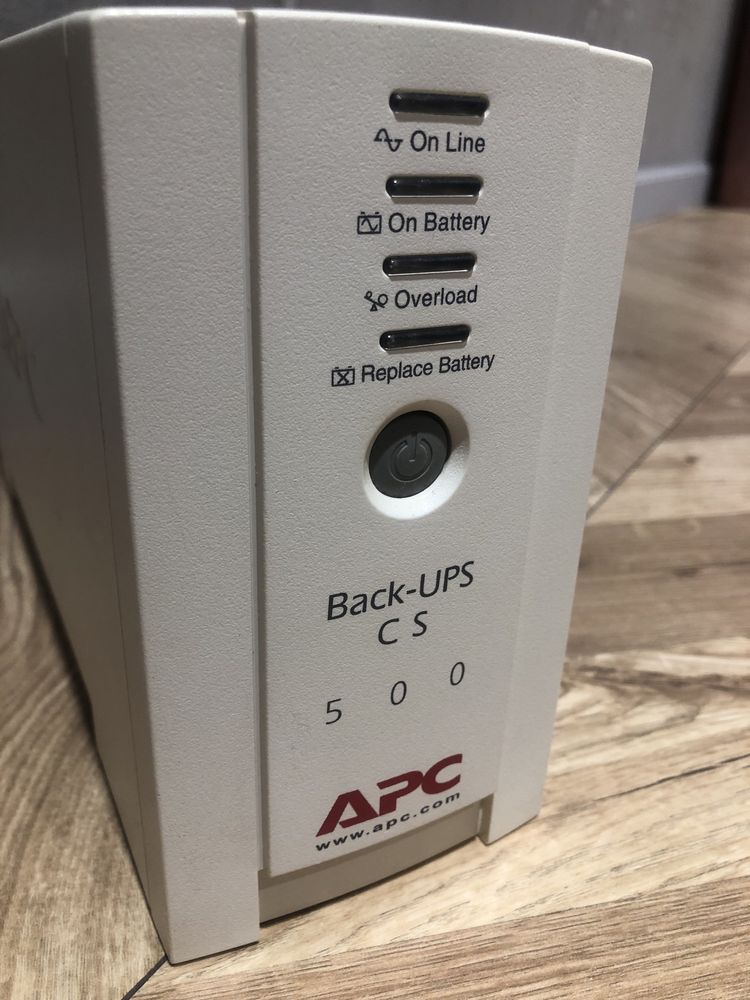 ИБП АРС Back-UPS CS 500VA (BK500-RS)