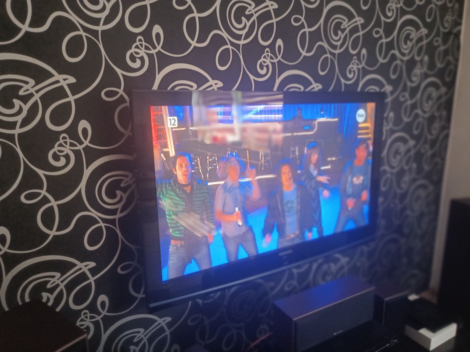 Kino domowe PIONEER + glosniki + TV SAMSUNG 50 plazma + stolik IKEA