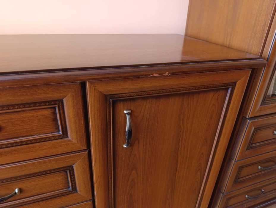 Meble drewniane komoda