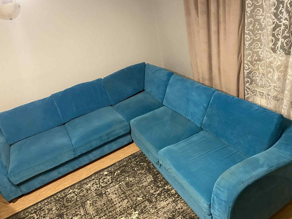 Kanapa narożna turkusowa