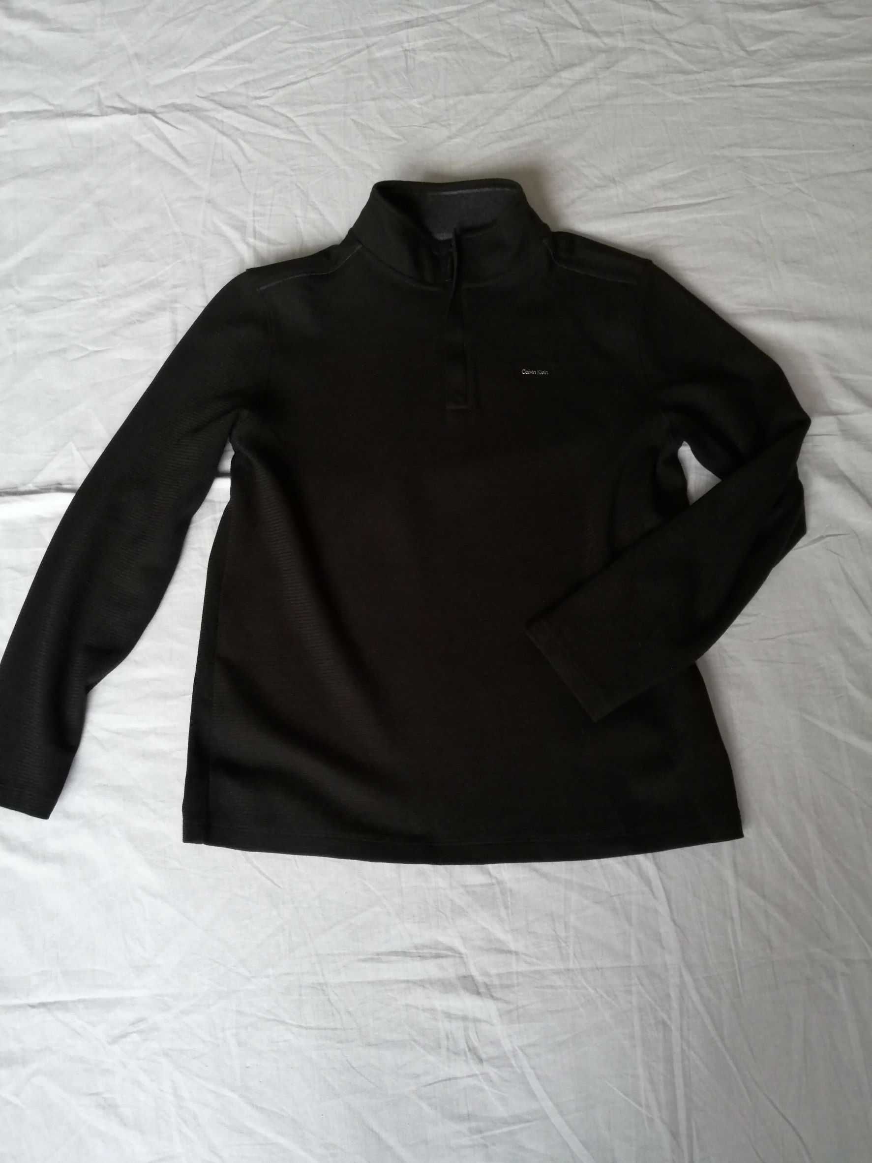 czarna bluza CK z półgolfem zapinana na zamek rozmiar M
