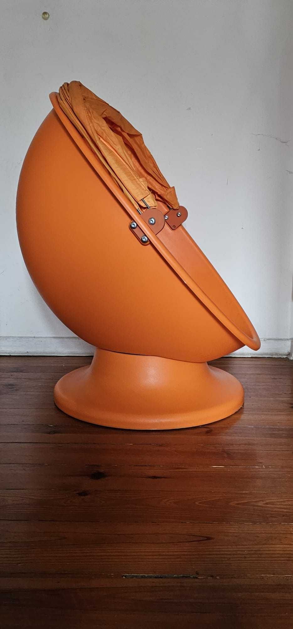 Cadeira giratória para crianças cor laranja IKEA PS LÖMSK