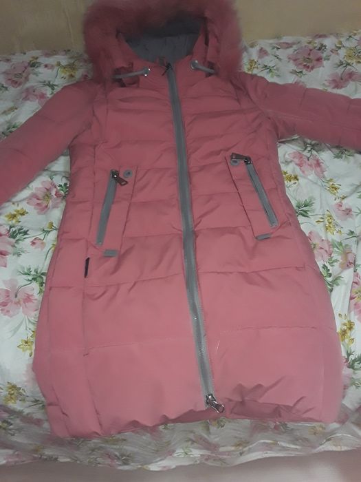 Курточка на дівчинку від 8 до 12 років залежно від дитини