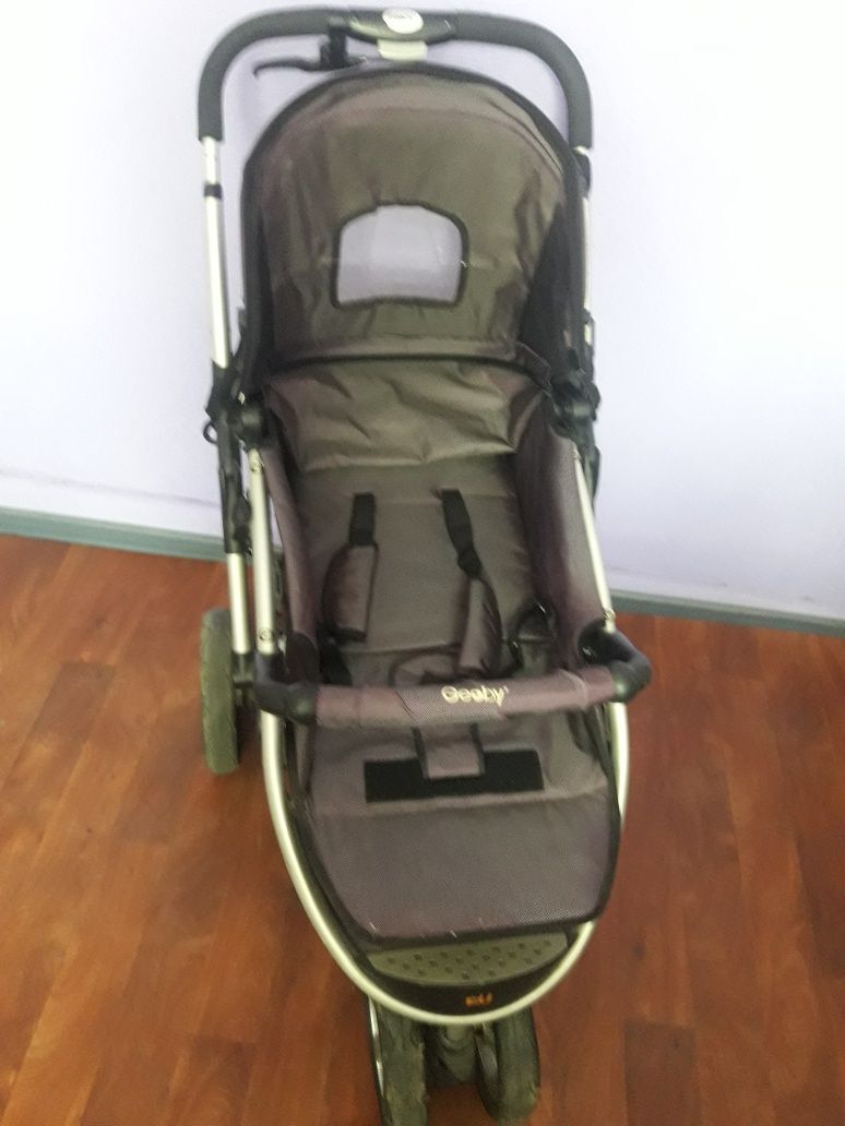 Каляска Geoby 2 в 1
