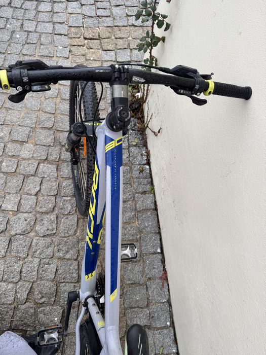 Bicicleta Rock roda 27.5