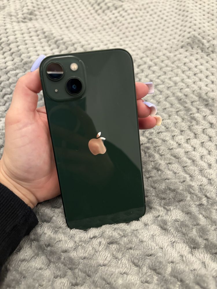 iPhone 13 128 GB • Stan bardzo dobry • Bateria 90%