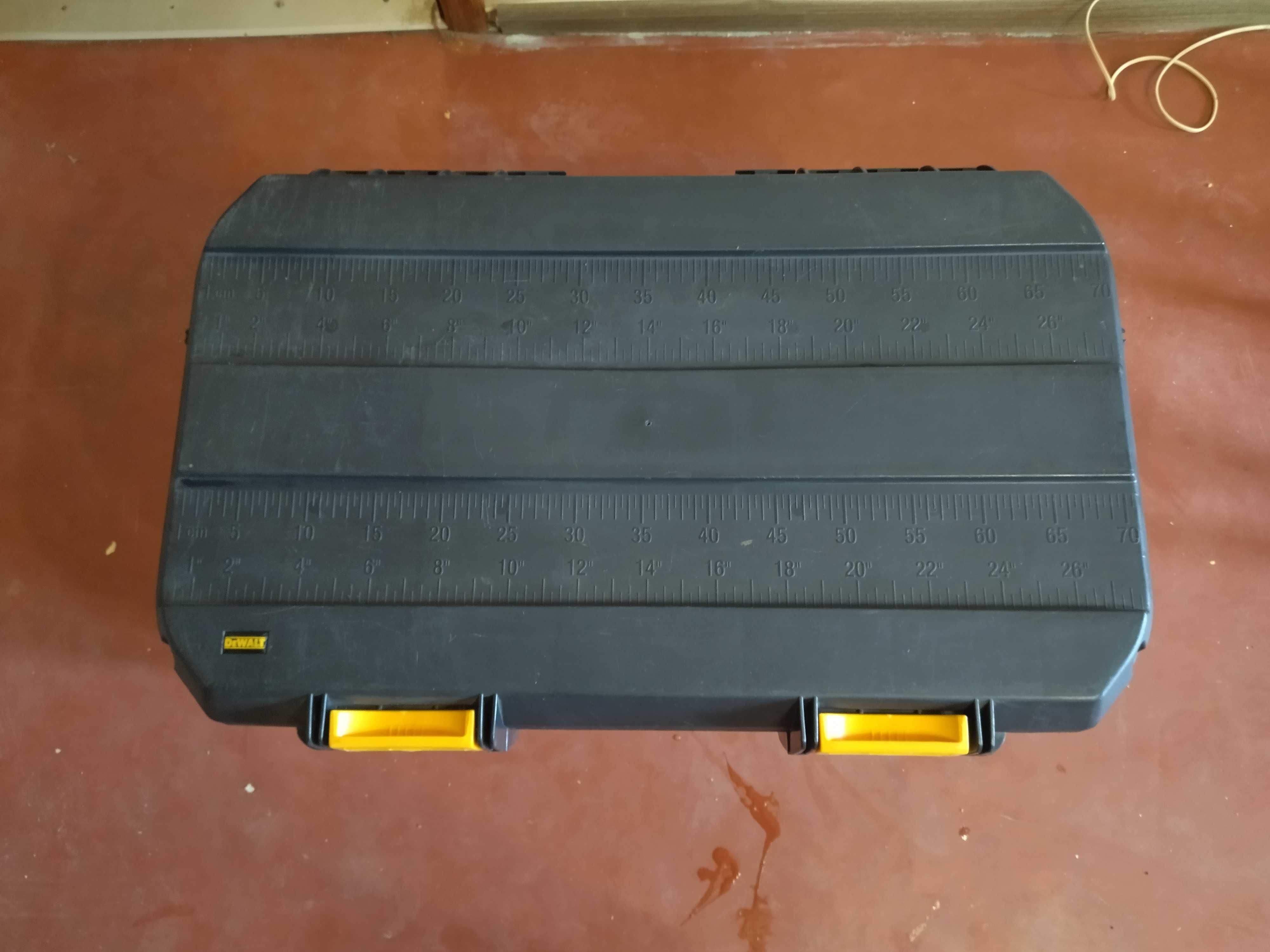 dewalt ящик візок для інструментів