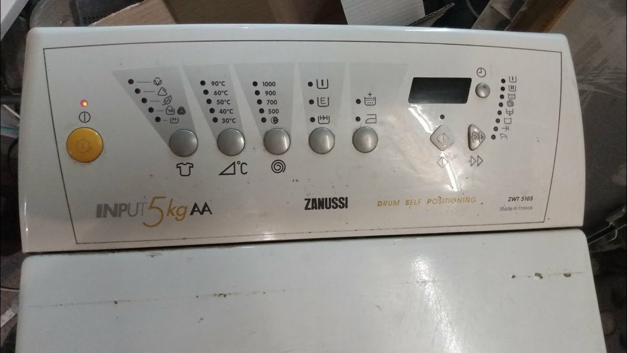 Стиральна машинка Zanussi 5 кг