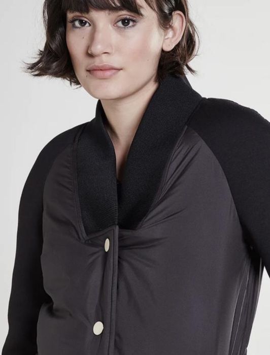 Пуховик Armani,куртка,пальто,плащ,бомбер   Armani Exchange.DKNY, p.L