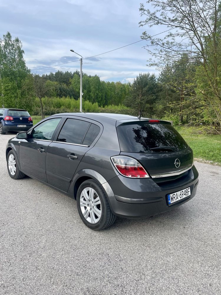 Opel Astra H Cosmo