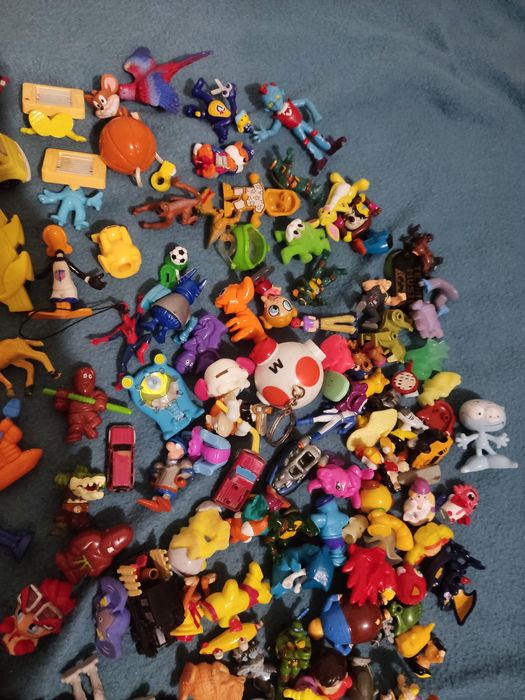 Lote de brinquedos variado