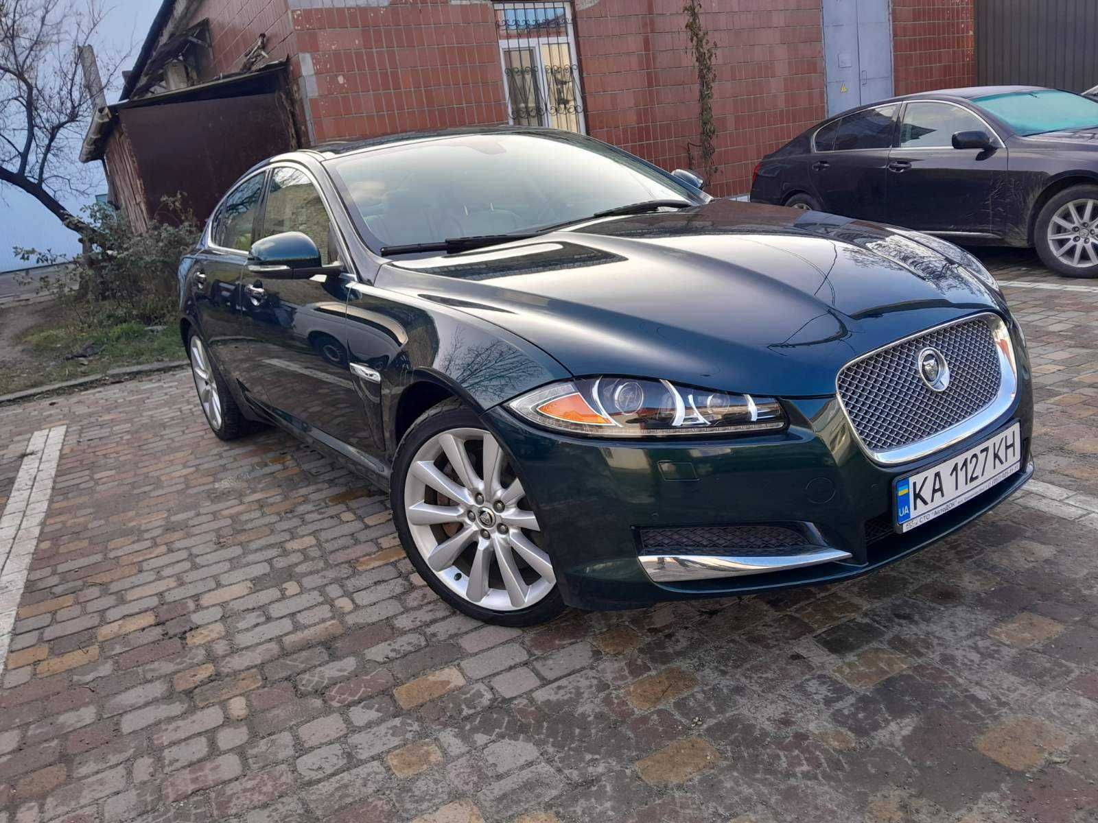 Продам Jaguar XF 2013 года