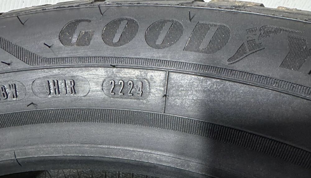 195/55r20 GoodYear UltraGrip Performance+ 95H XL 2024