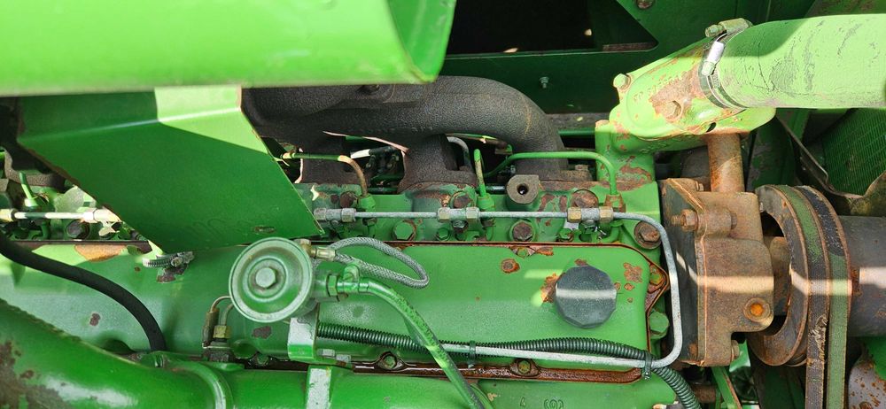 Комбайн зернозбиральний JOHN DEERE 1065 . 3.6m.