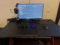 Torre + monitor + rato + teclado 750€