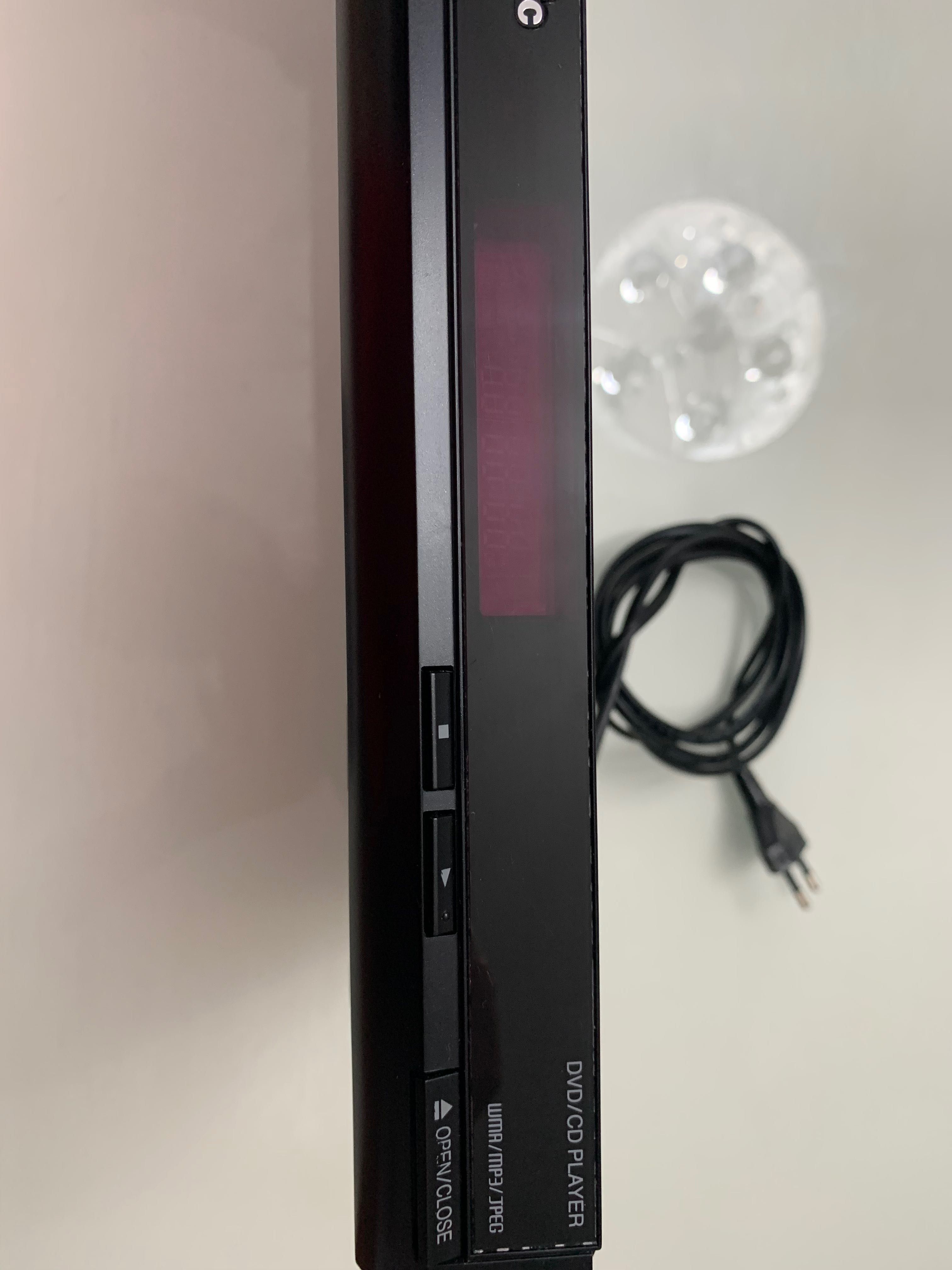 Odtwarzacz CD, DVD Panasonic DVD-S33 plus pilot, sttan BDB