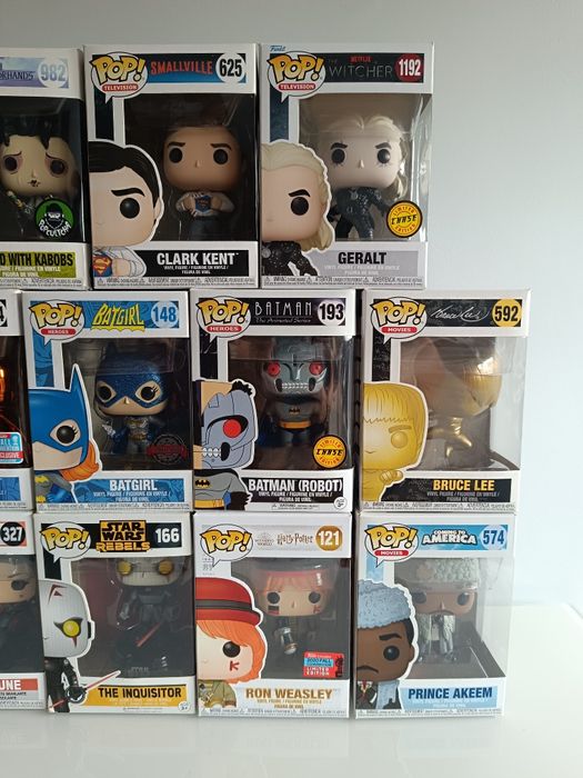 Funko pops Star Wars, geralt, clark kent, Batman, Jack sparrow, edward