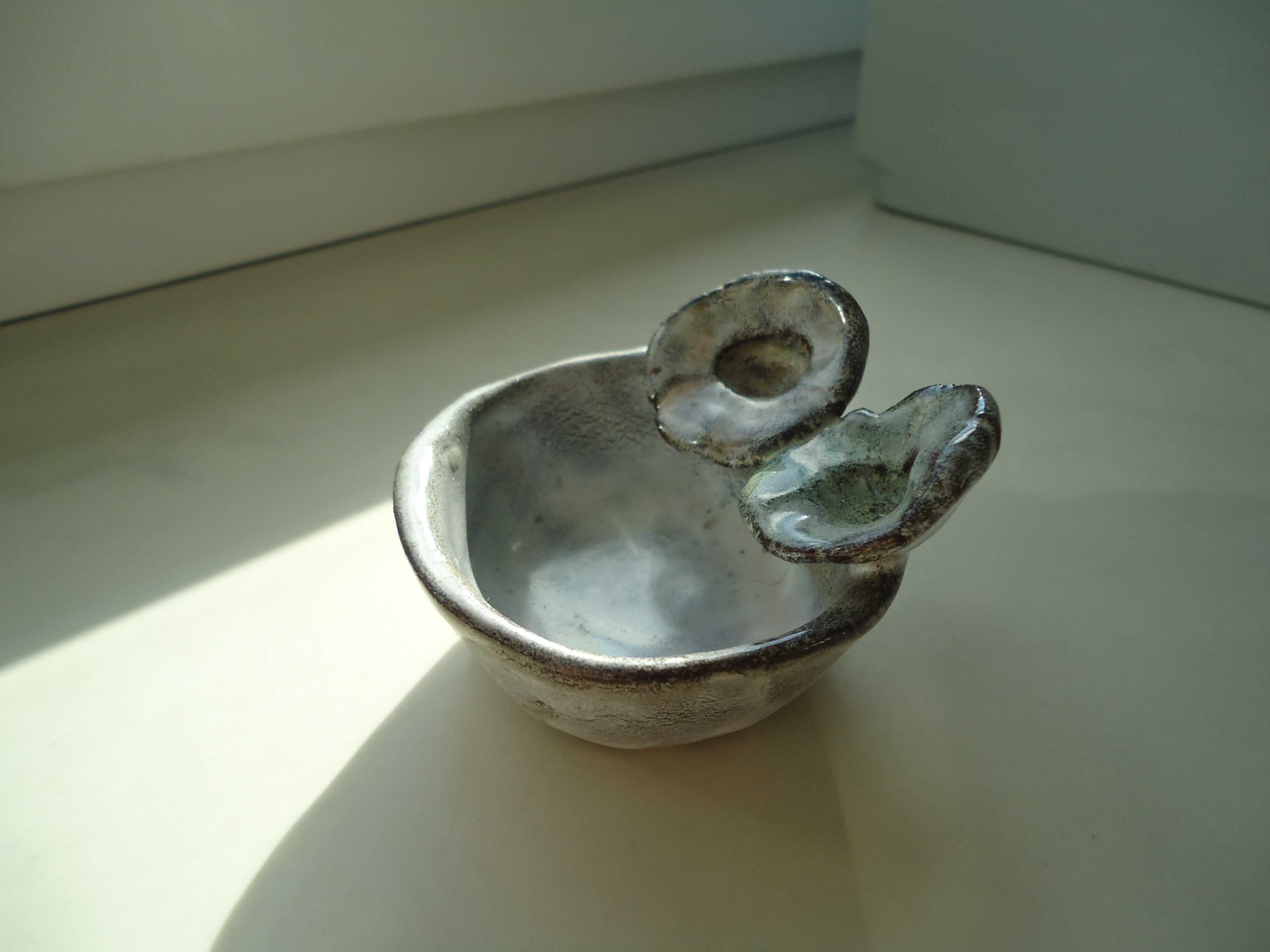 Mały pojemnik naczynko na biżuterie porcelana ceramika