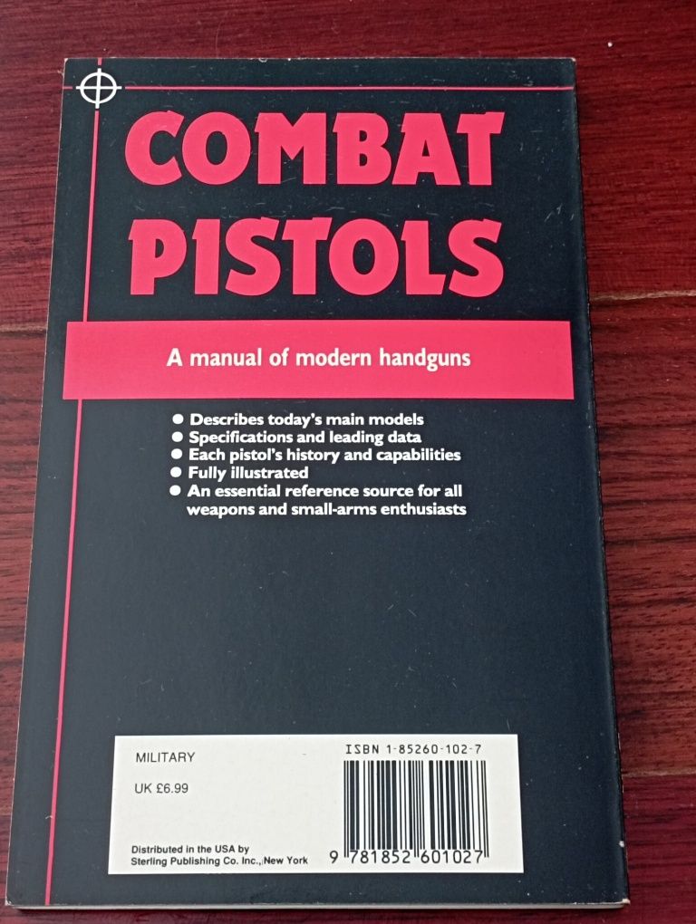 Livro Pistolas de combate