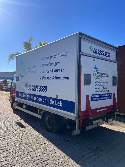 Carrinha Toyota dyna contentor 3.0CC