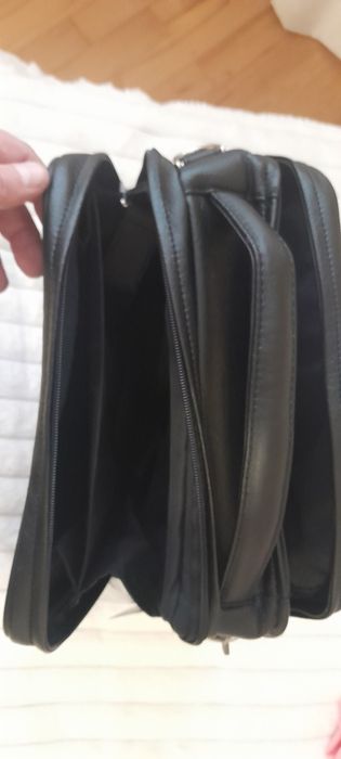 Продається чоловіча шкіряна сумка Samsonite