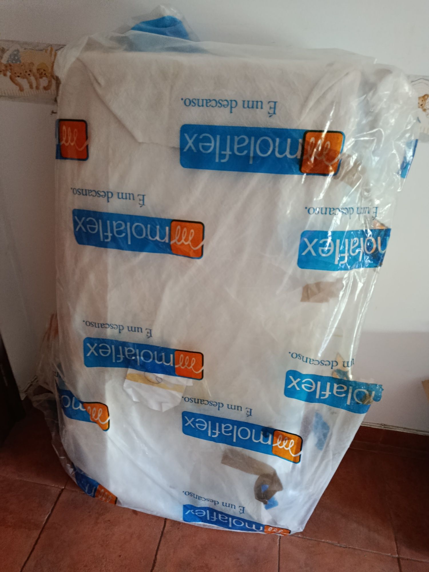Cama berço com colchão