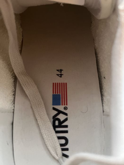 Sapatilhas AUTRY tamanho 44