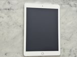 Vendo Ipad 9.7  em muito bom estado