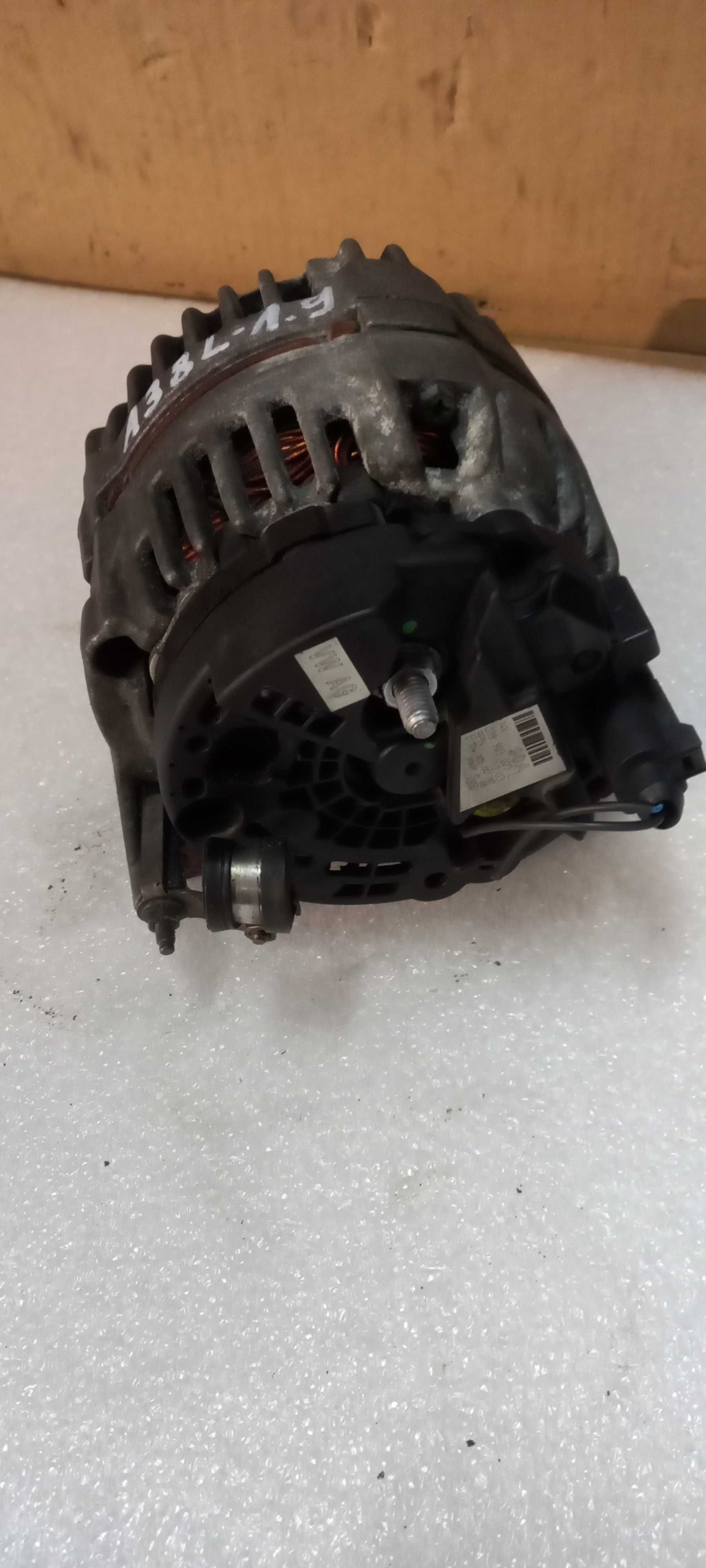 Alternator Audi A3 8L VW Golf IV 1.9 tdi 90A Bosch -023L