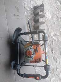 Świder glebowy Stihl   BT121