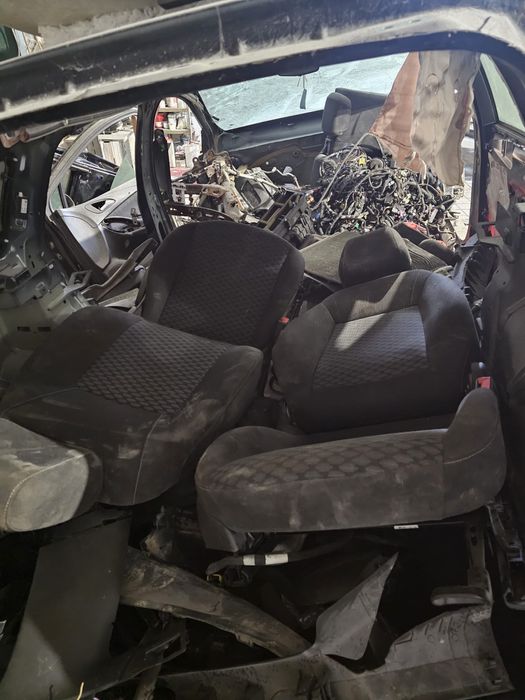 Opel Astra K 2019 - para peças