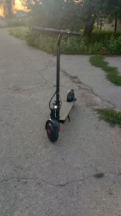 Продам электро самокат