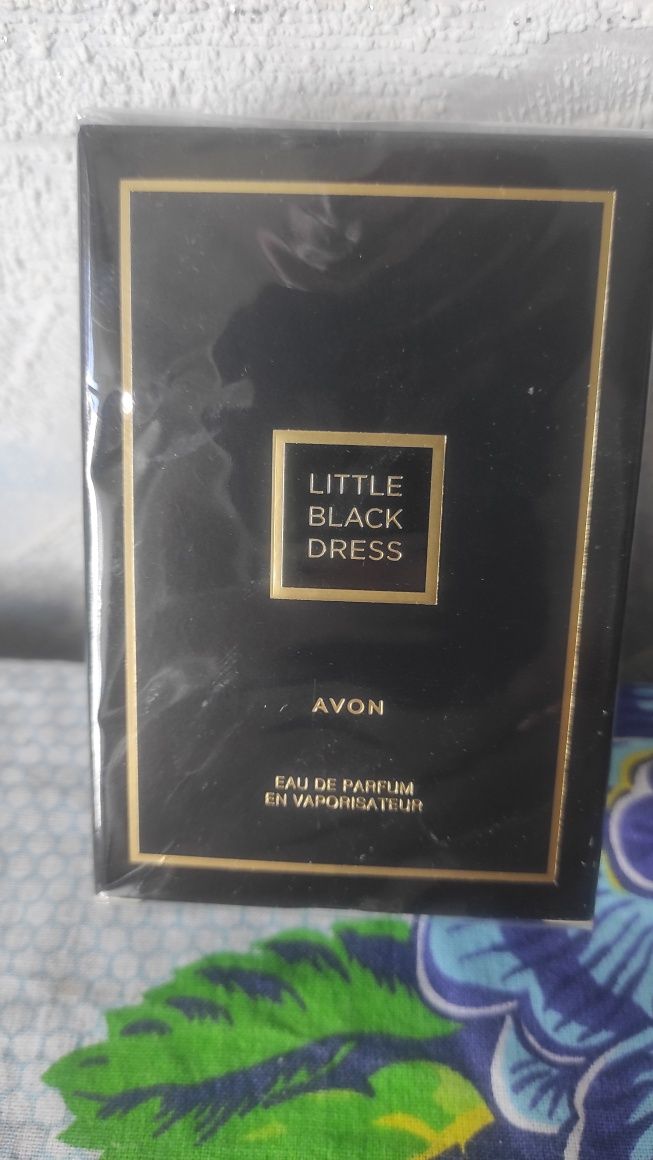 Продам недорого туалетная вода Avon