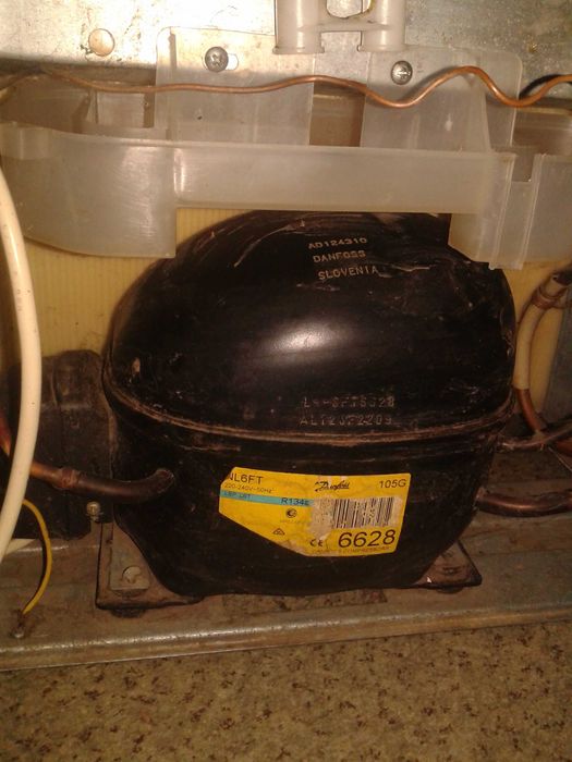 Холодильник  STINOL  -  116 ER  на запчасти. Стинол  двухкамерный.